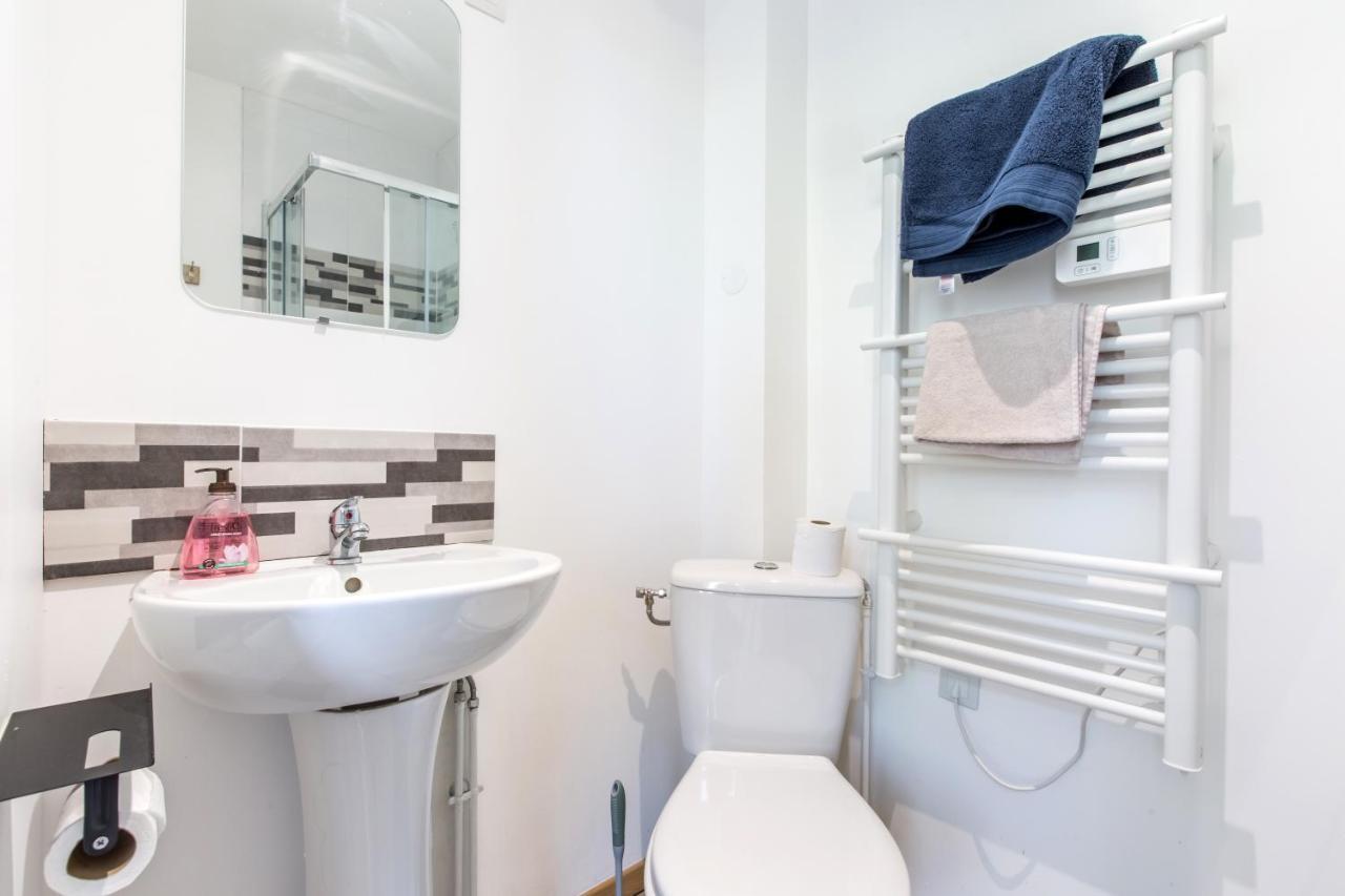 Cosy House 10P - 5 Chambres -5 Salles De Bain - Proche Lille Et Toutes Commodites Рубе Екстер'єр фото
